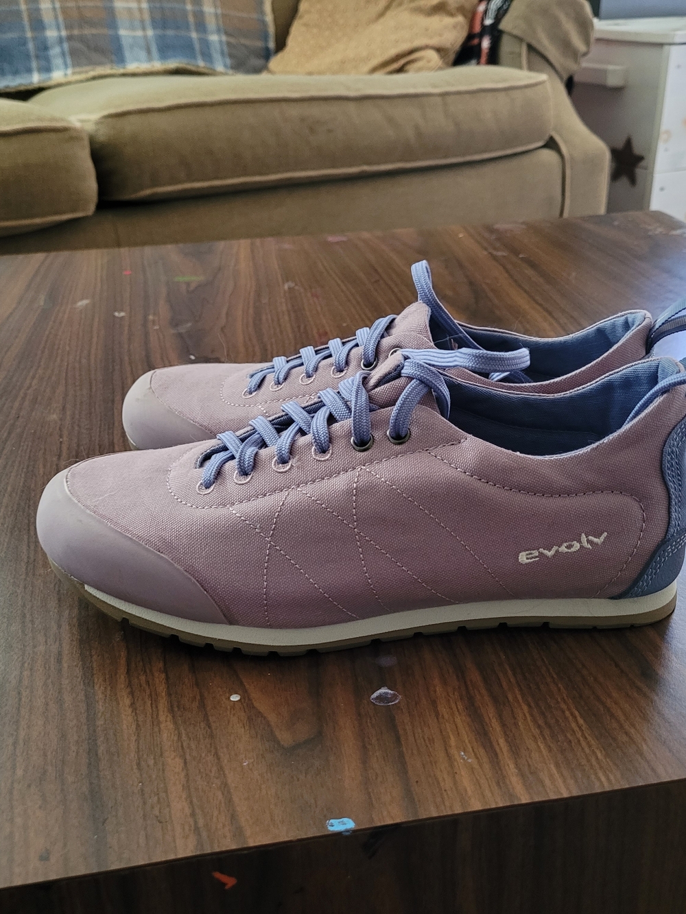 Women's Lace-Up Sneakers in Dusty Lavender - Picture 3 of 3
